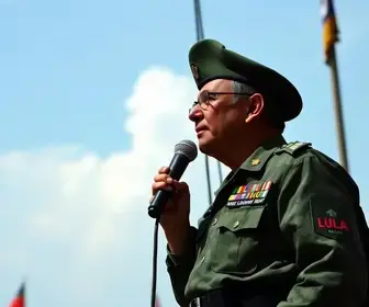 suspensão do canal Exército do Lula